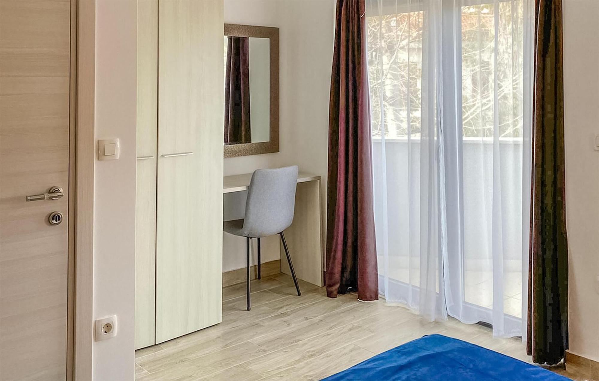 Stunning Apartment In Pjescana Uvala With Wifi Exteriér fotografie
