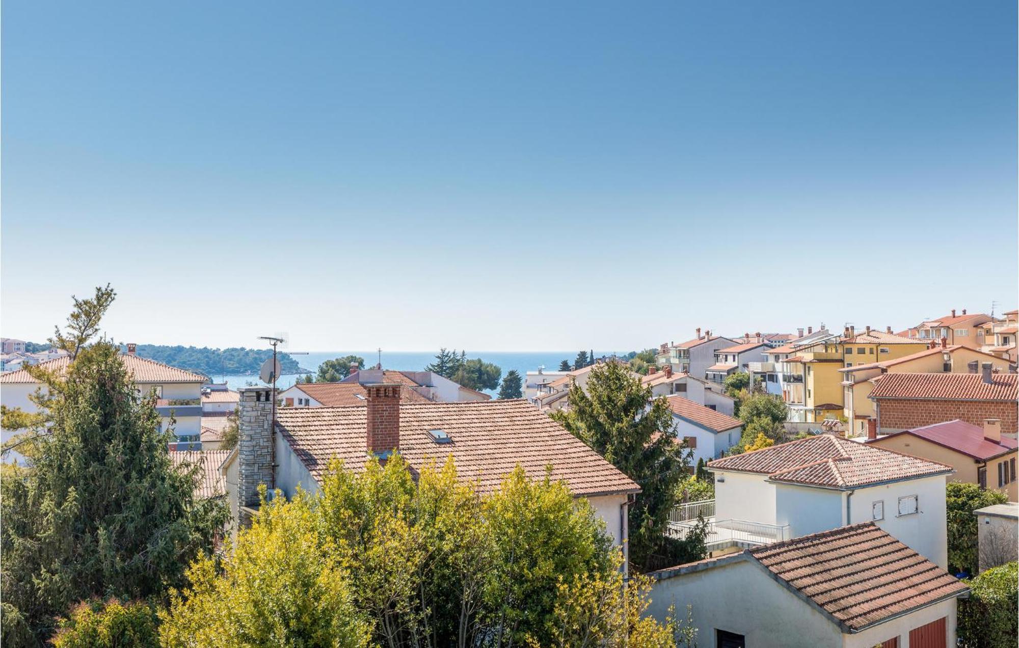 Stunning Apartment In Pjescana Uvala With Wifi Exteriér fotografie